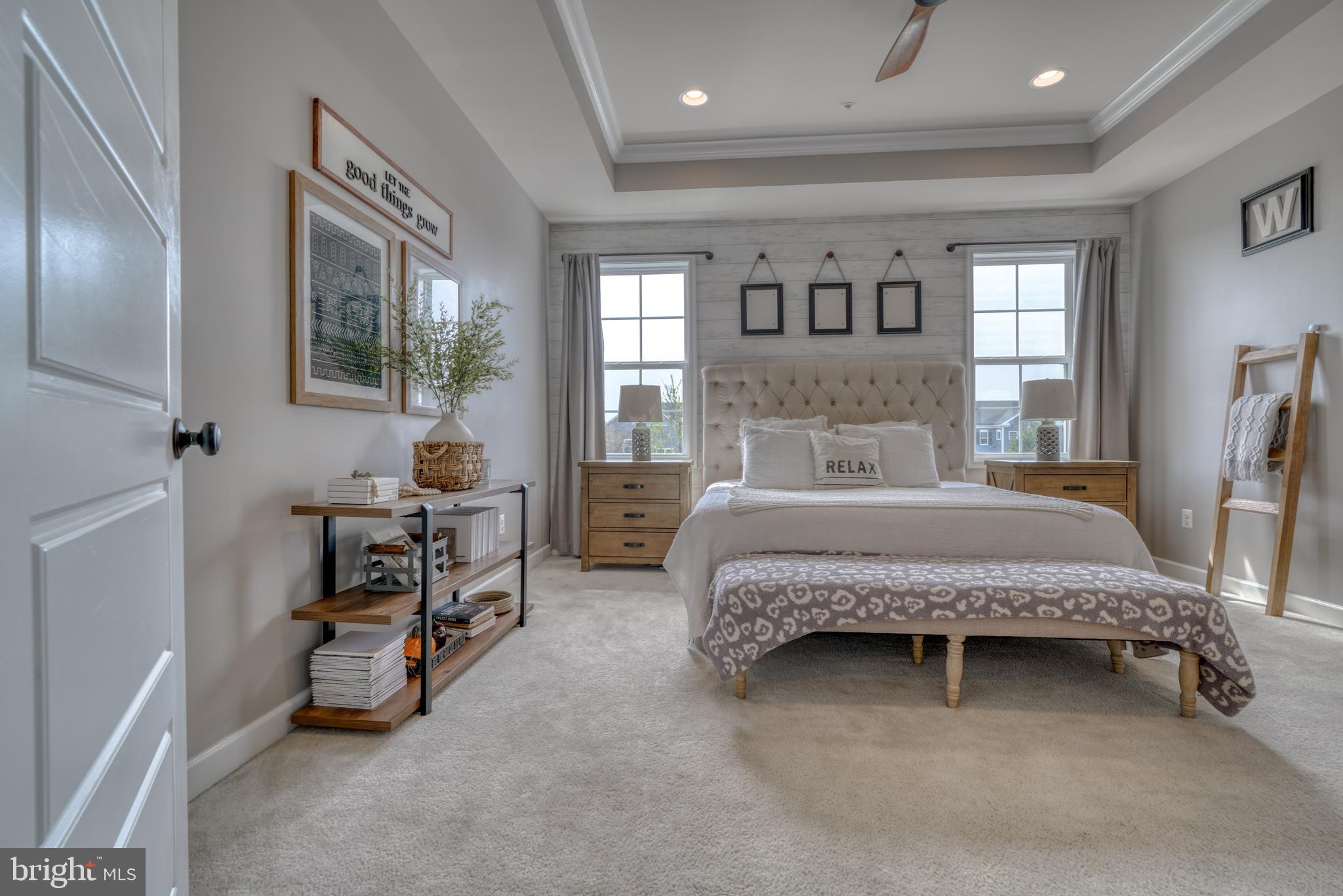 1270 Spanish Oak Way