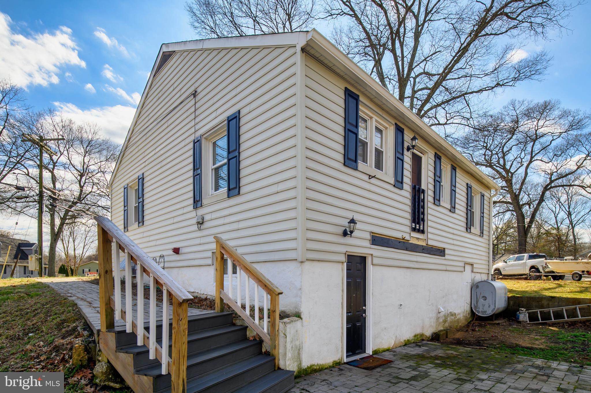 624 Evergreen Rd