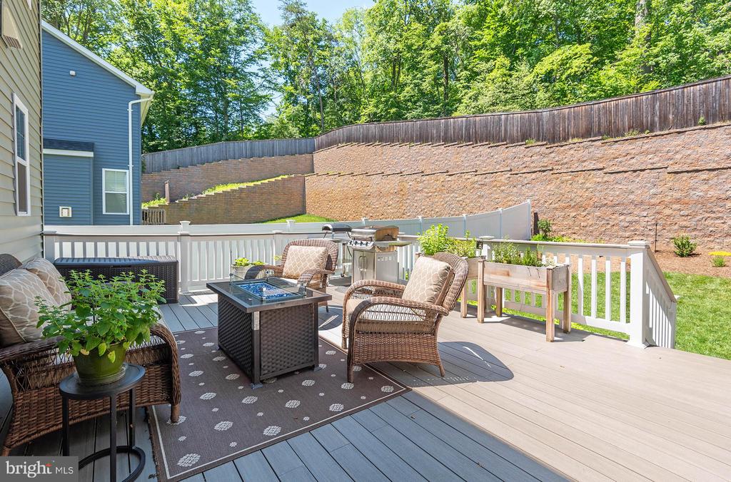 552 Broadneck Rd