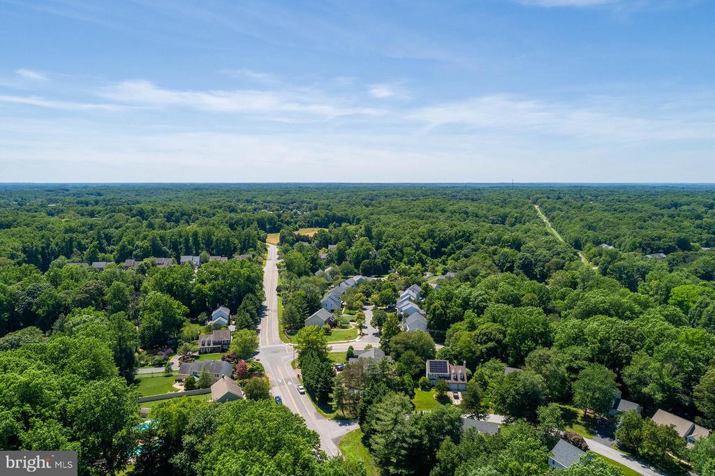 552 Broadneck Rd