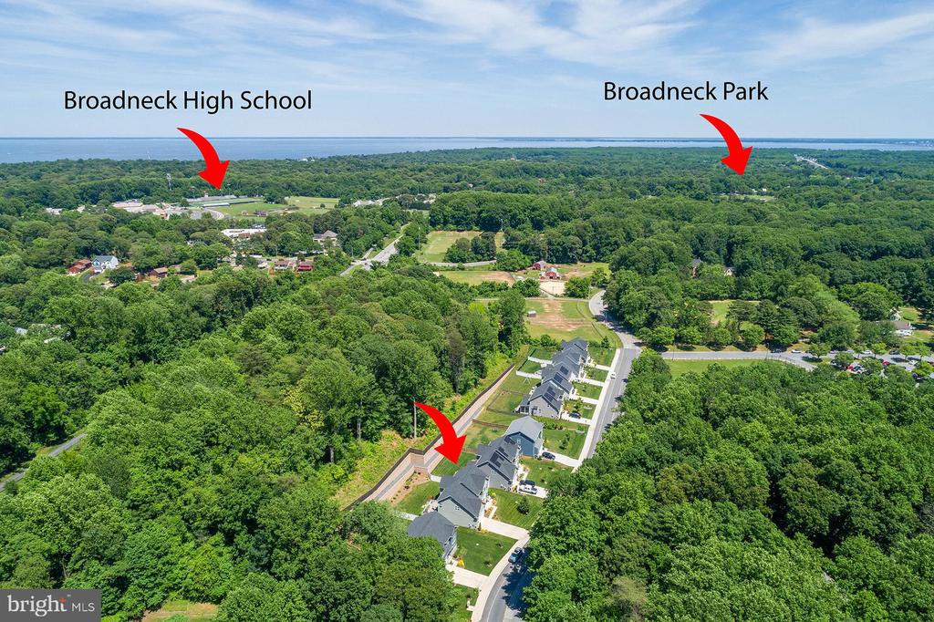 552 Broadneck Rd