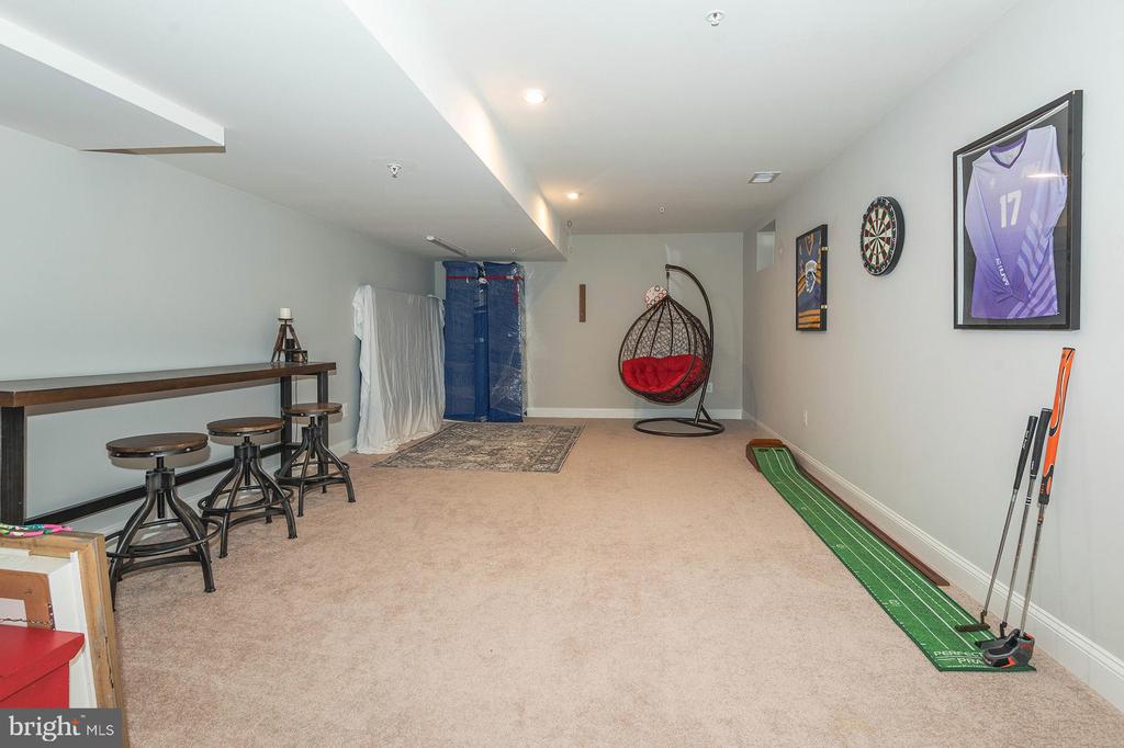 552 Broadneck Rd