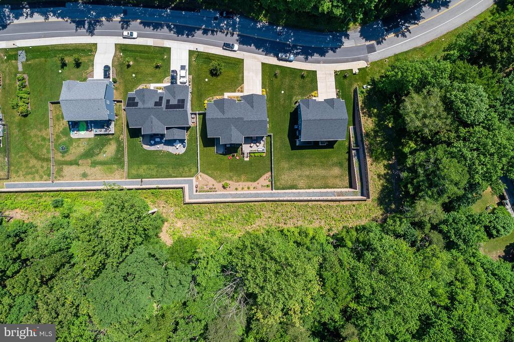 552 Broadneck Rd