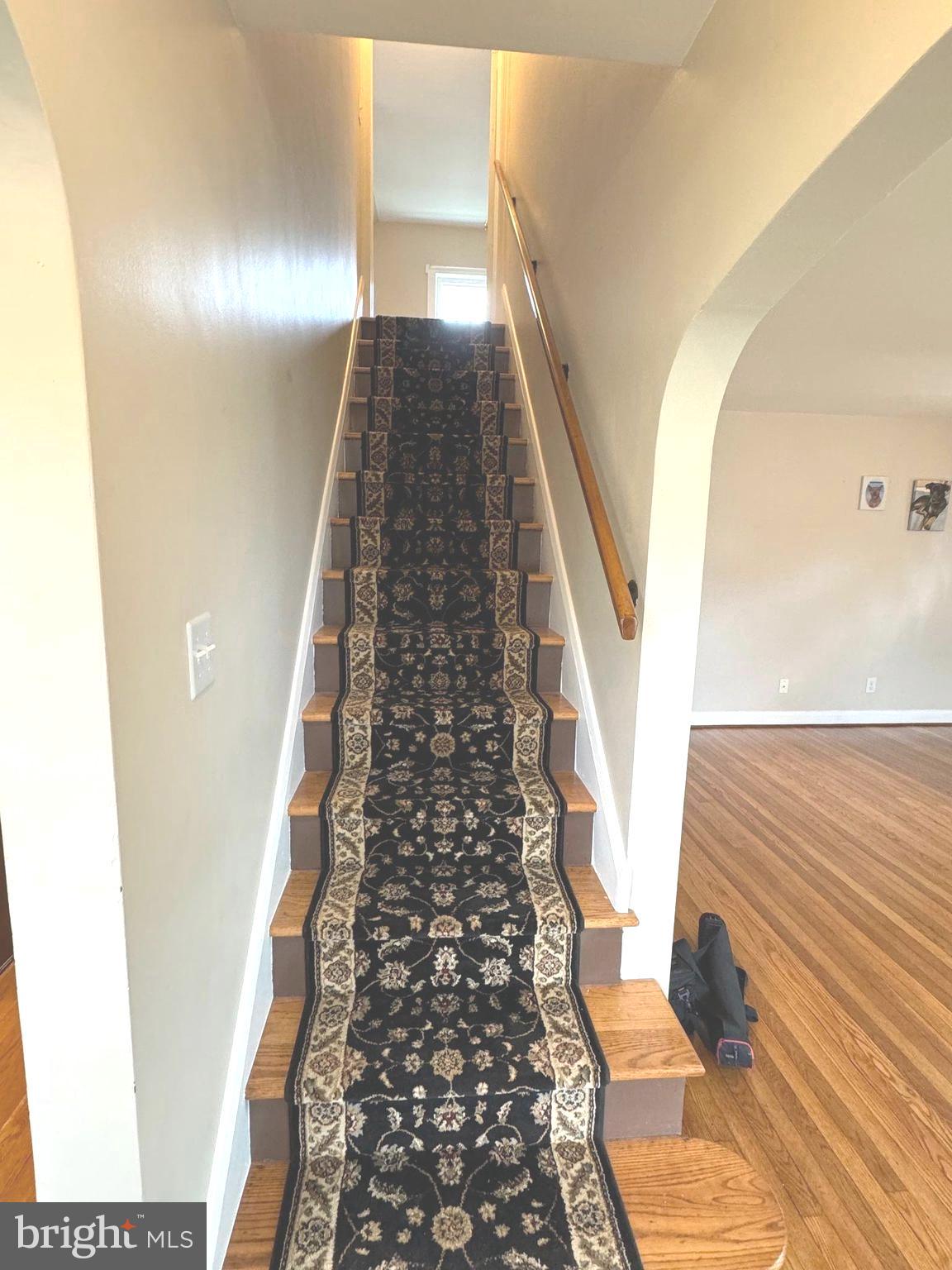 103 Sandsbury Ave