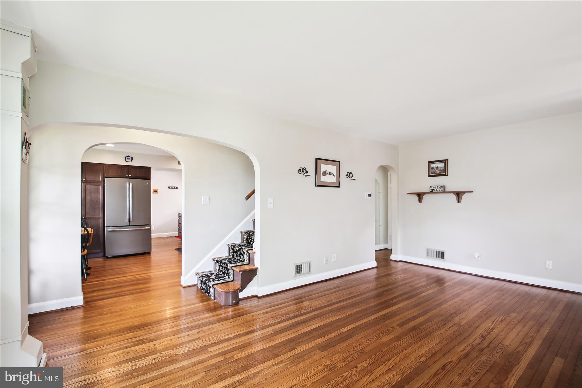 103 Sandsbury Ave