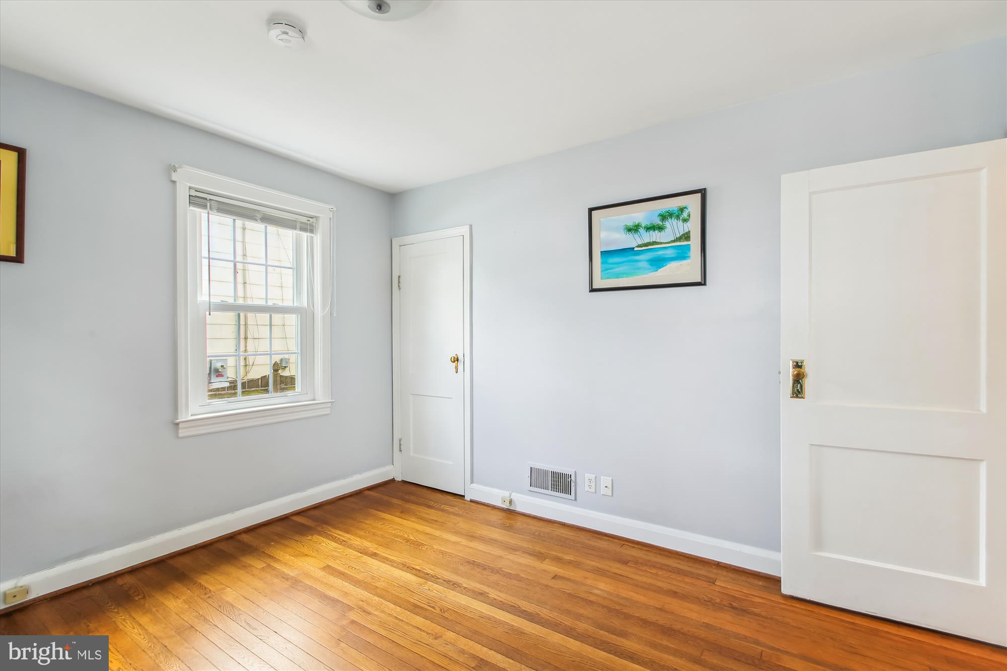 103 Sandsbury Ave