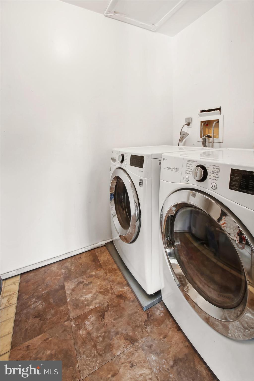 3501-K Lochearn Ct #K