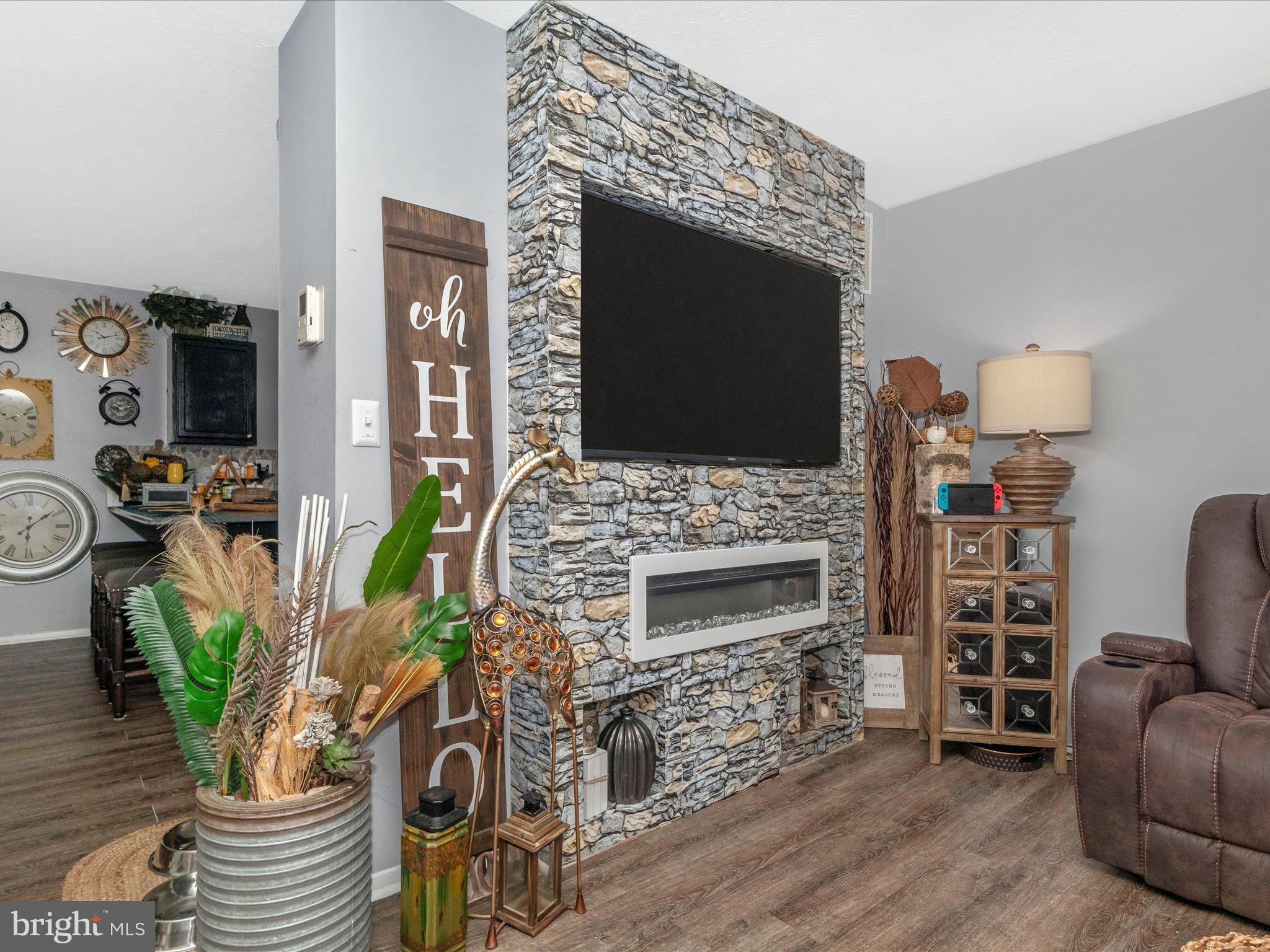 327 Rambling Ridge Ct