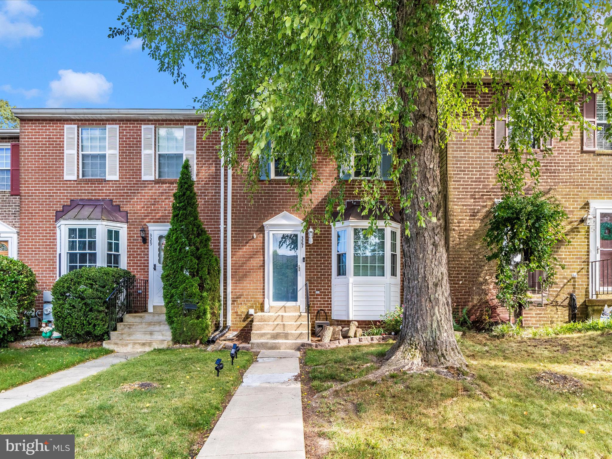 327 Rambling Ridge Ct