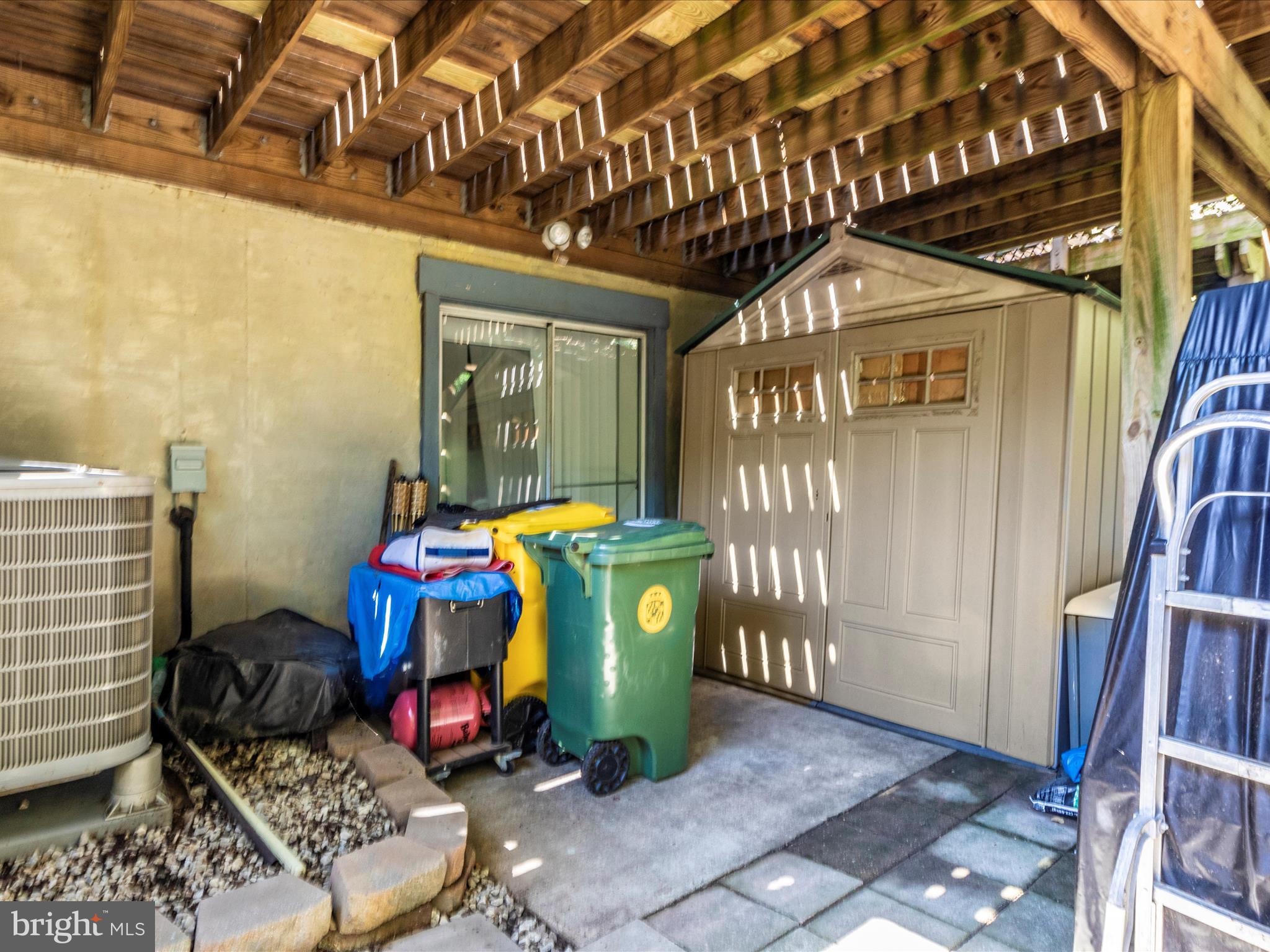 327 Rambling Ridge Ct