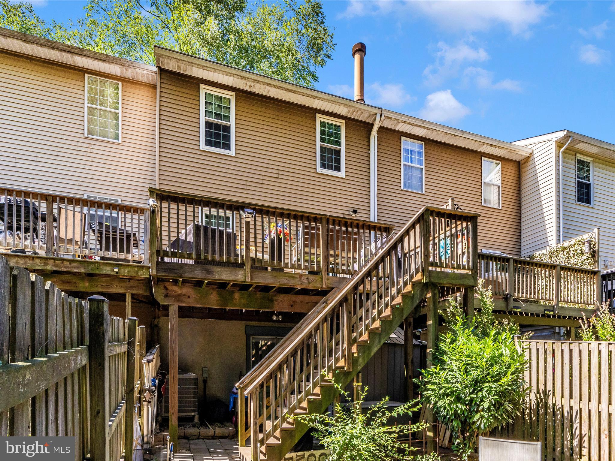327 Rambling Ridge Ct