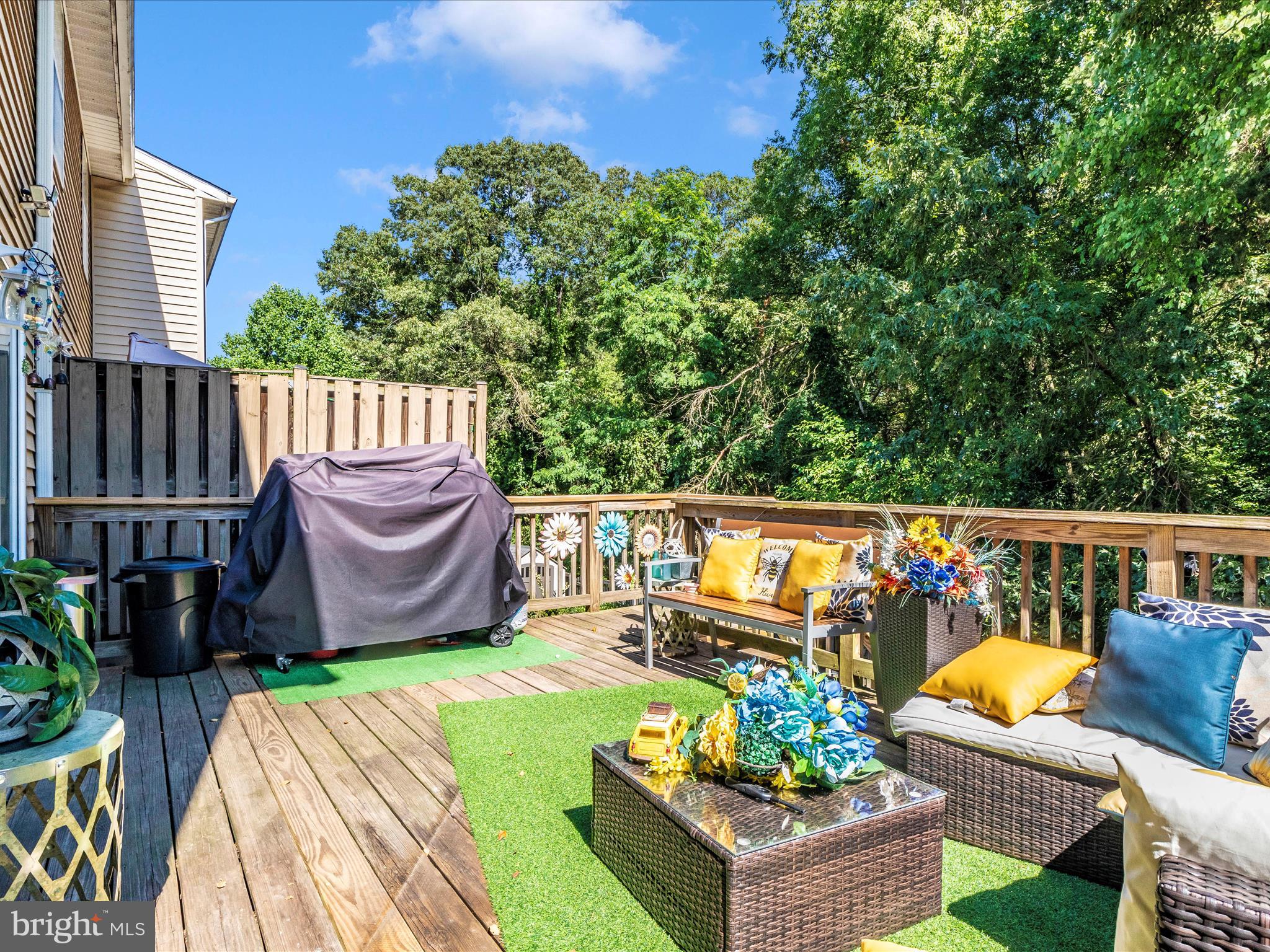 327 Rambling Ridge Ct