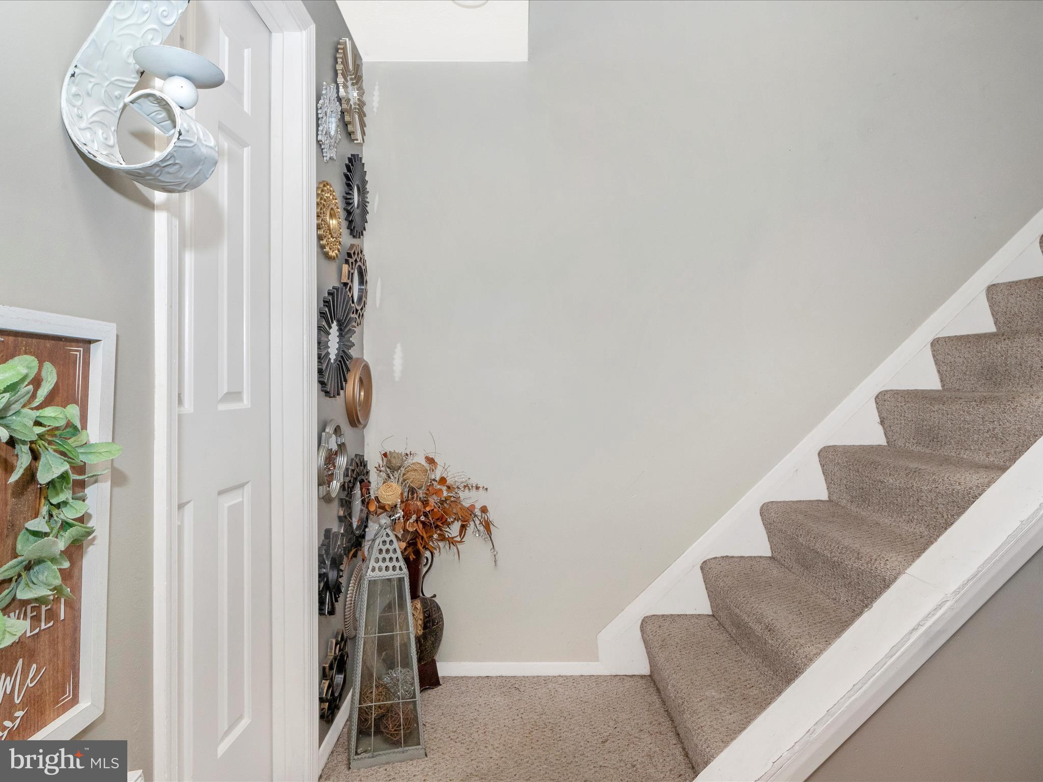 327 Rambling Ridge Ct