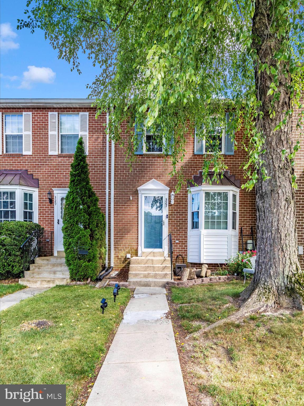 327 Rambling Ridge Ct