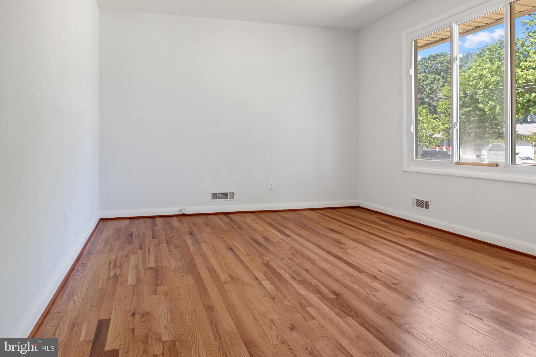 495 Rita Dr