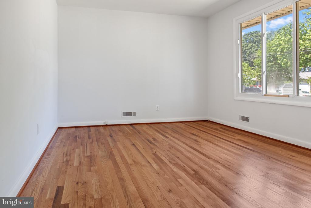 495 Rita Dr