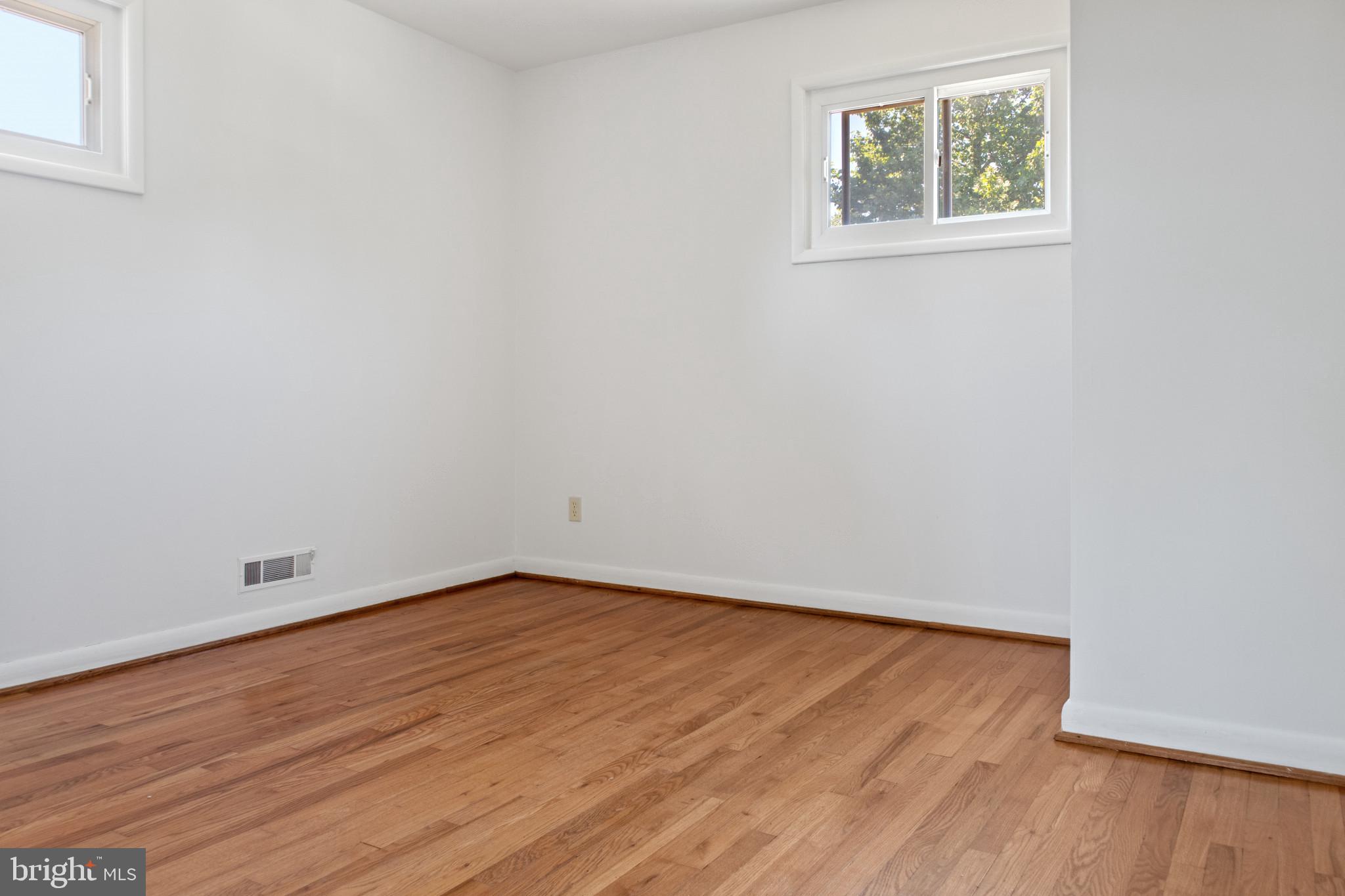495 Rita Dr