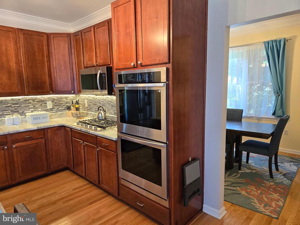 82 Kane Ln