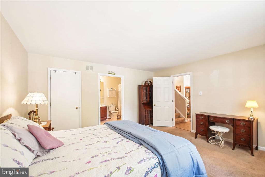 1404 Brenwoode Rd