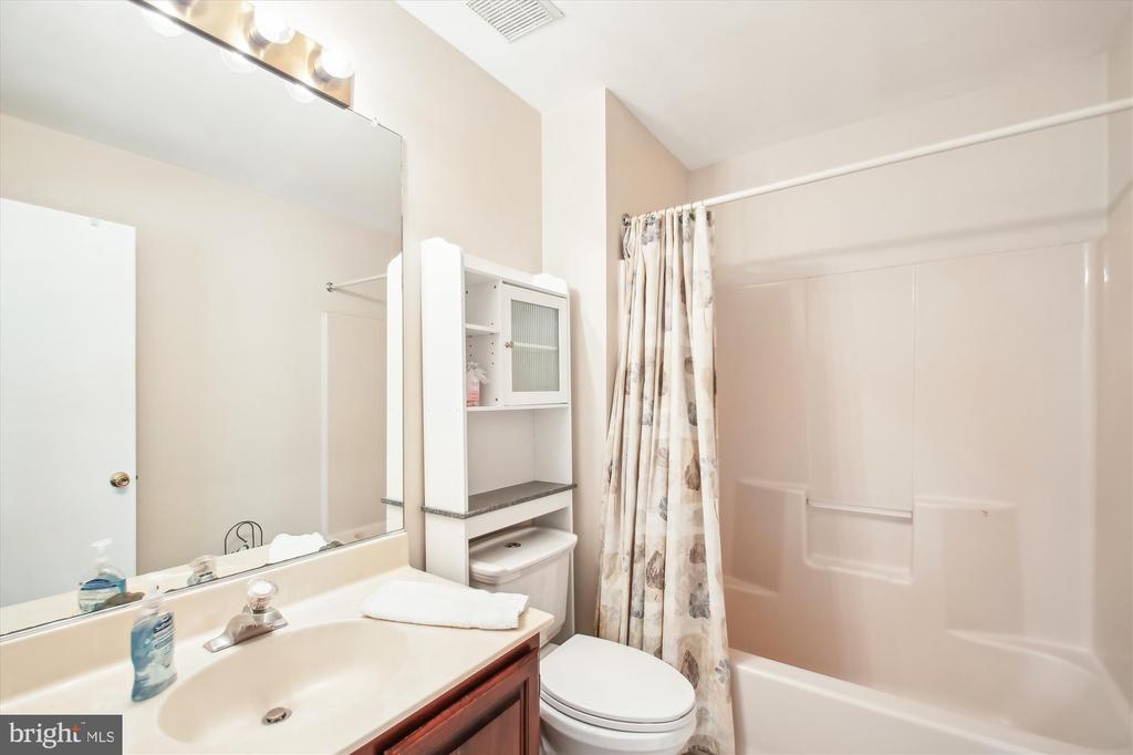 1404 Brenwoode Rd