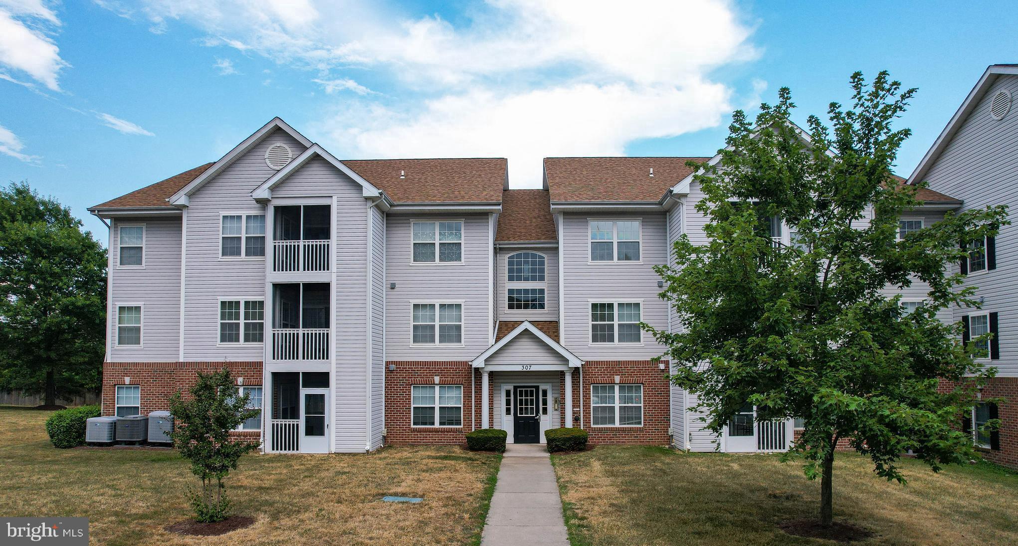 307 Rain Water Way #202