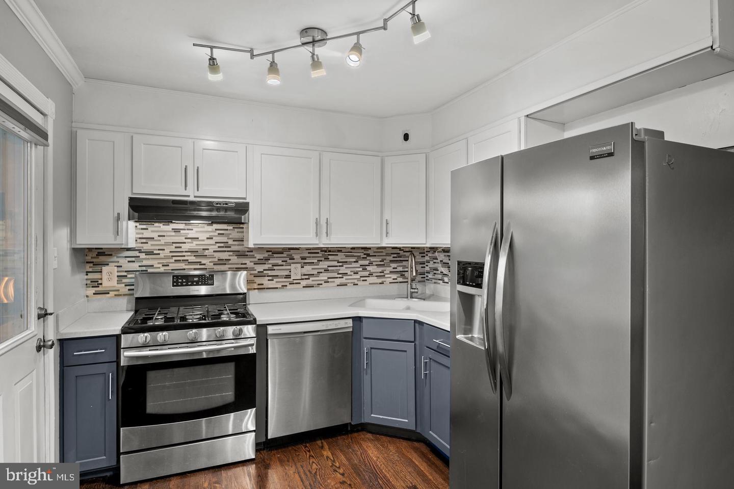 219 Juniper Dr