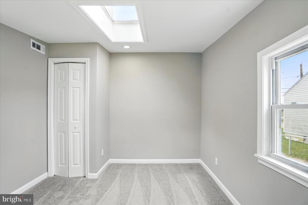 504 Manor Rd