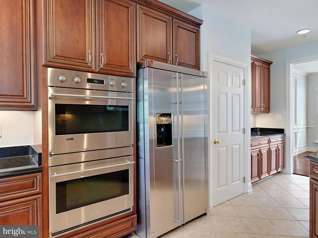 7730 Terraview Ct