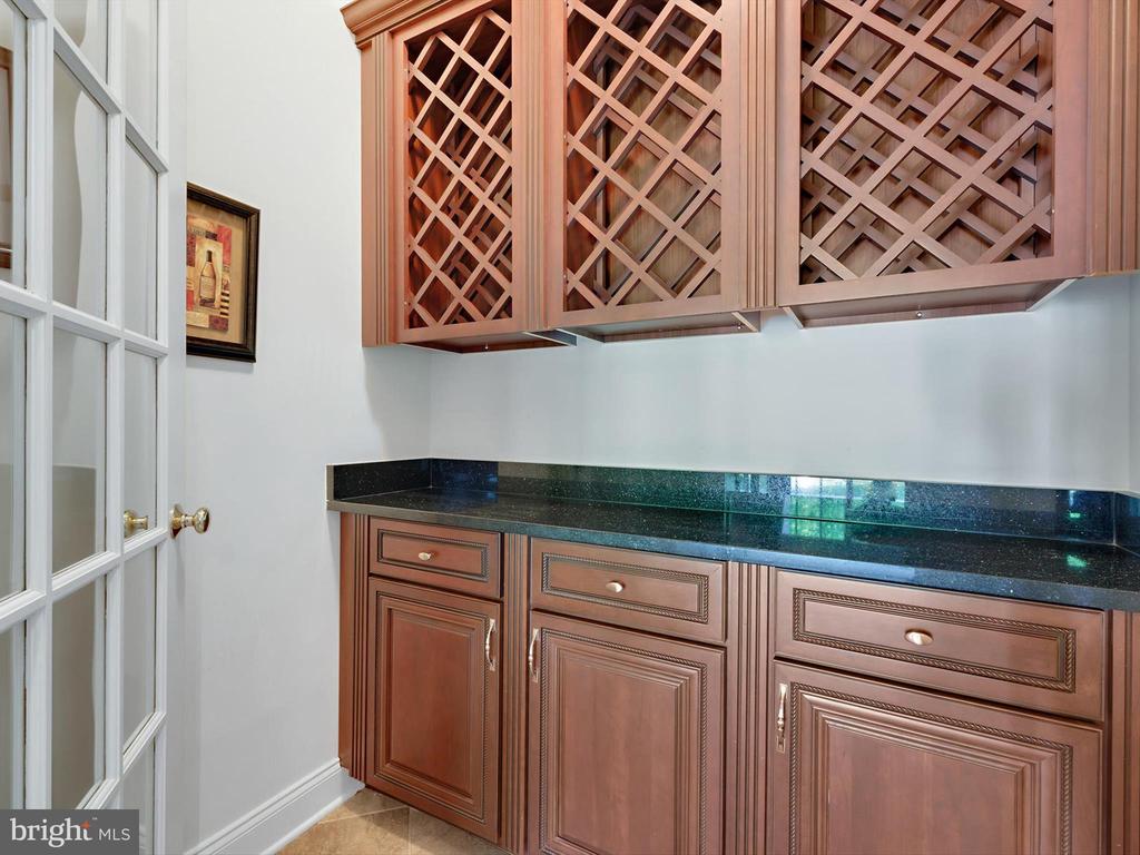 7730 Terraview Ct