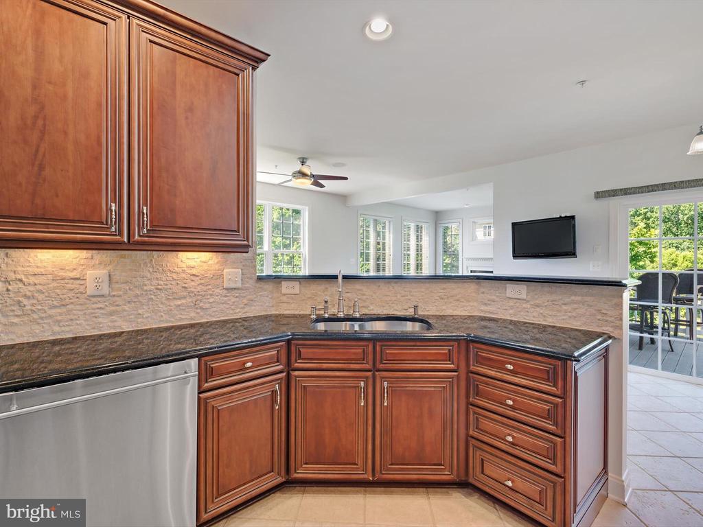 7730 Terraview Ct