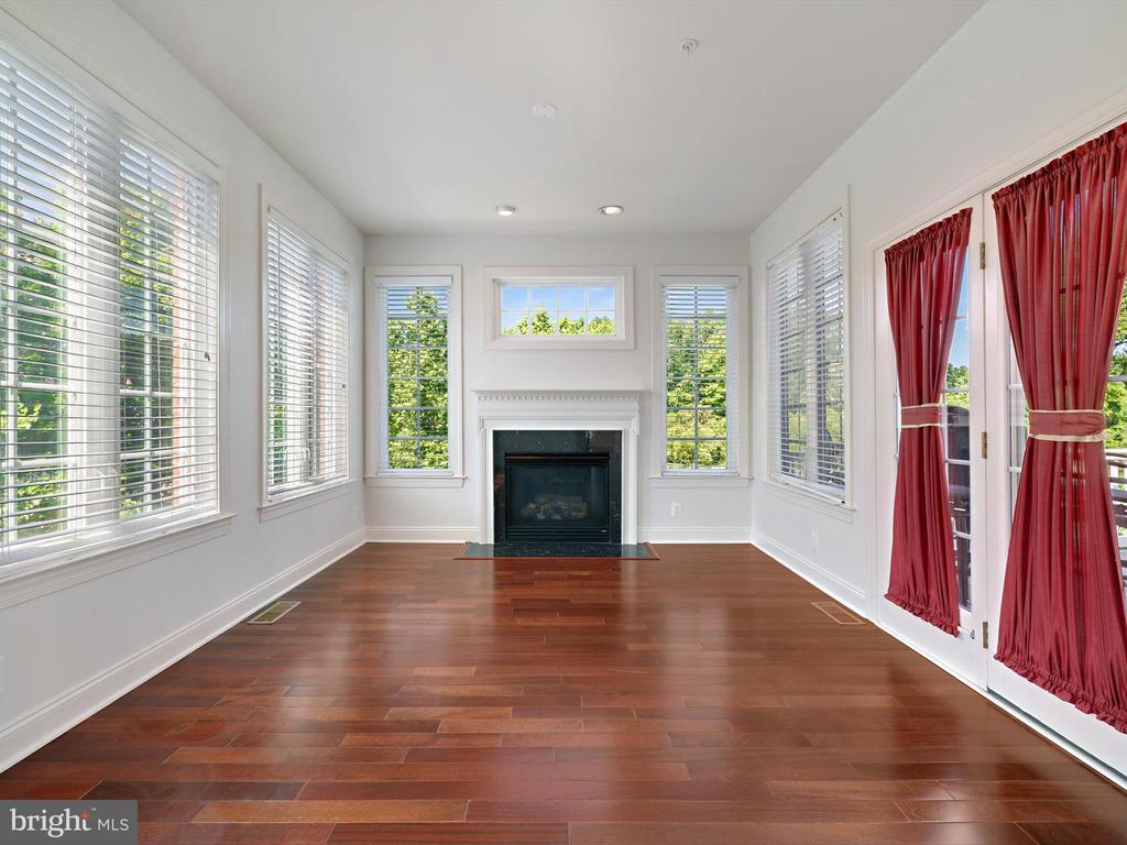 7730 Terraview Ct