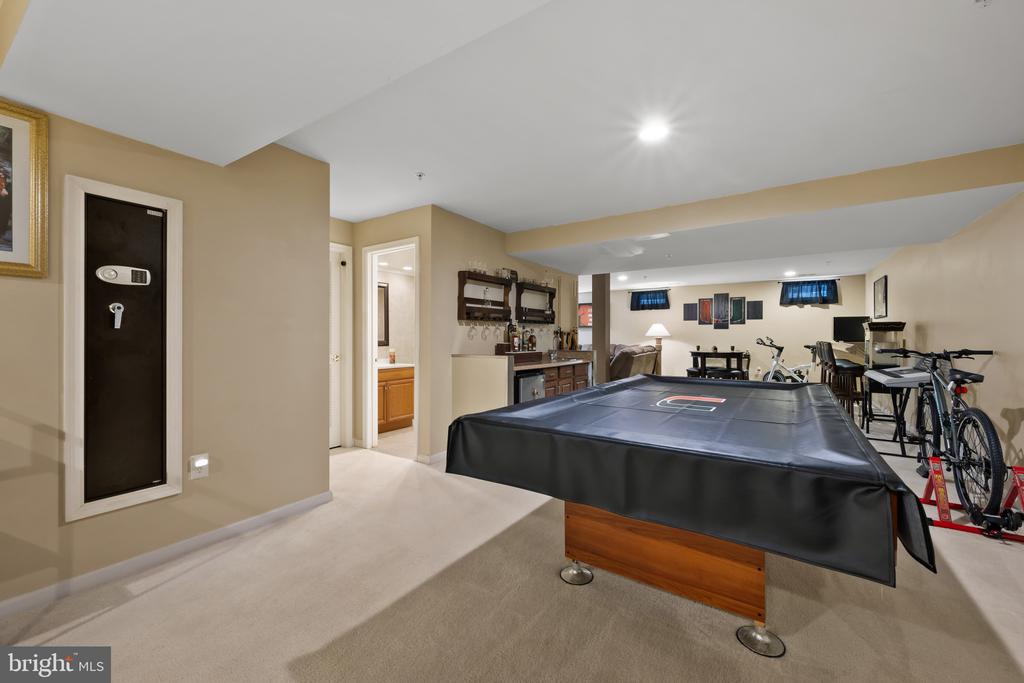 7228 BOSCASTLE LANE