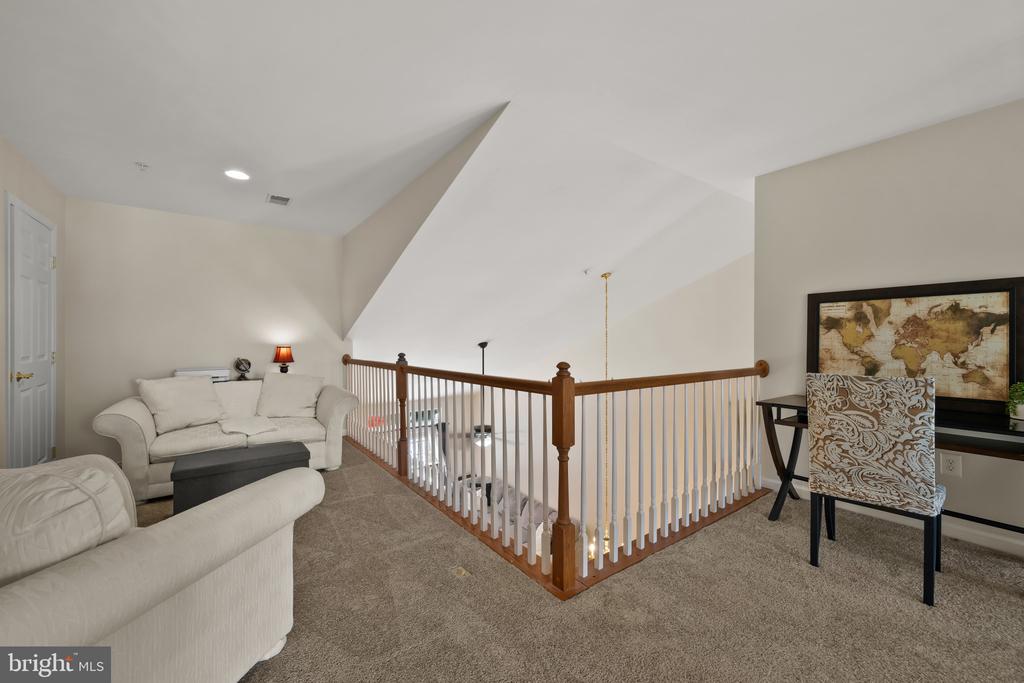 7228 BOSCASTLE LANE
