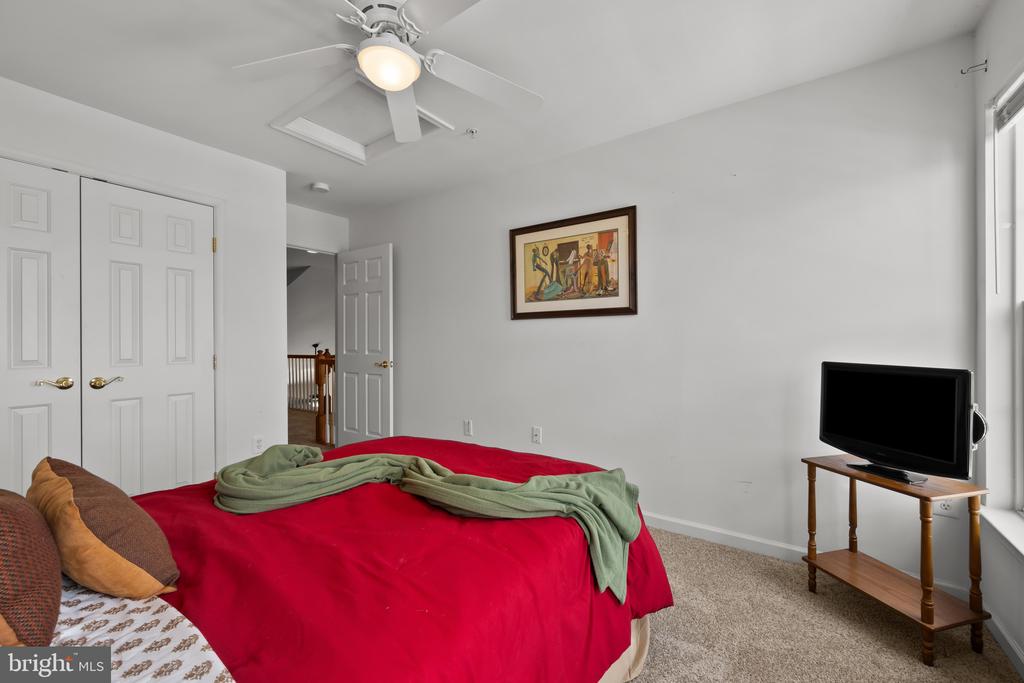 7228 BOSCASTLE LANE