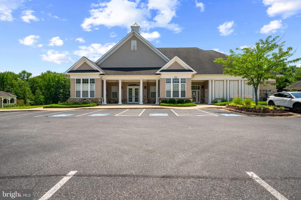 7228 BOSCASTLE LANE