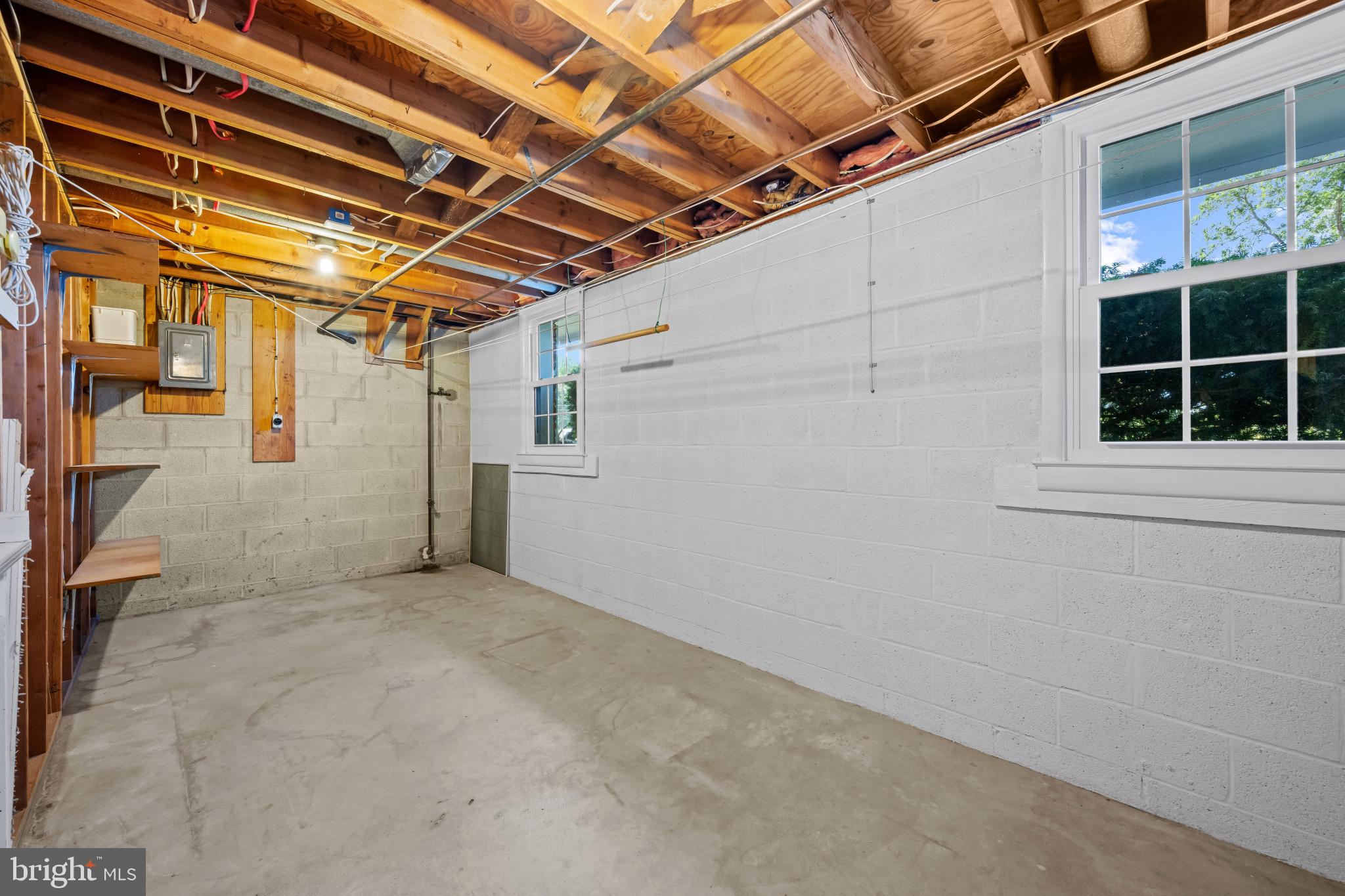 7516 MONTEVIDEO COURT