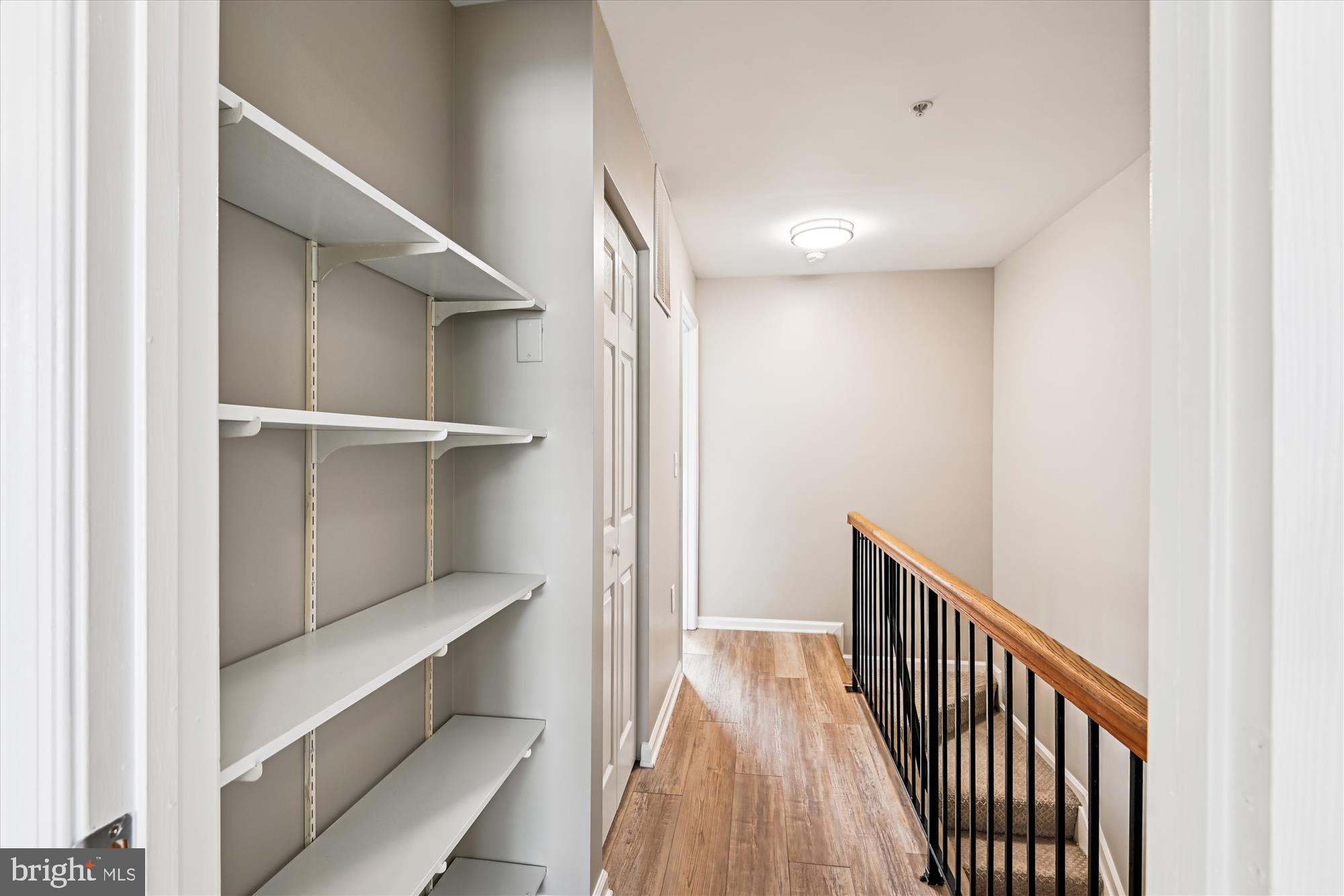 1105 SIMSBURY COURT