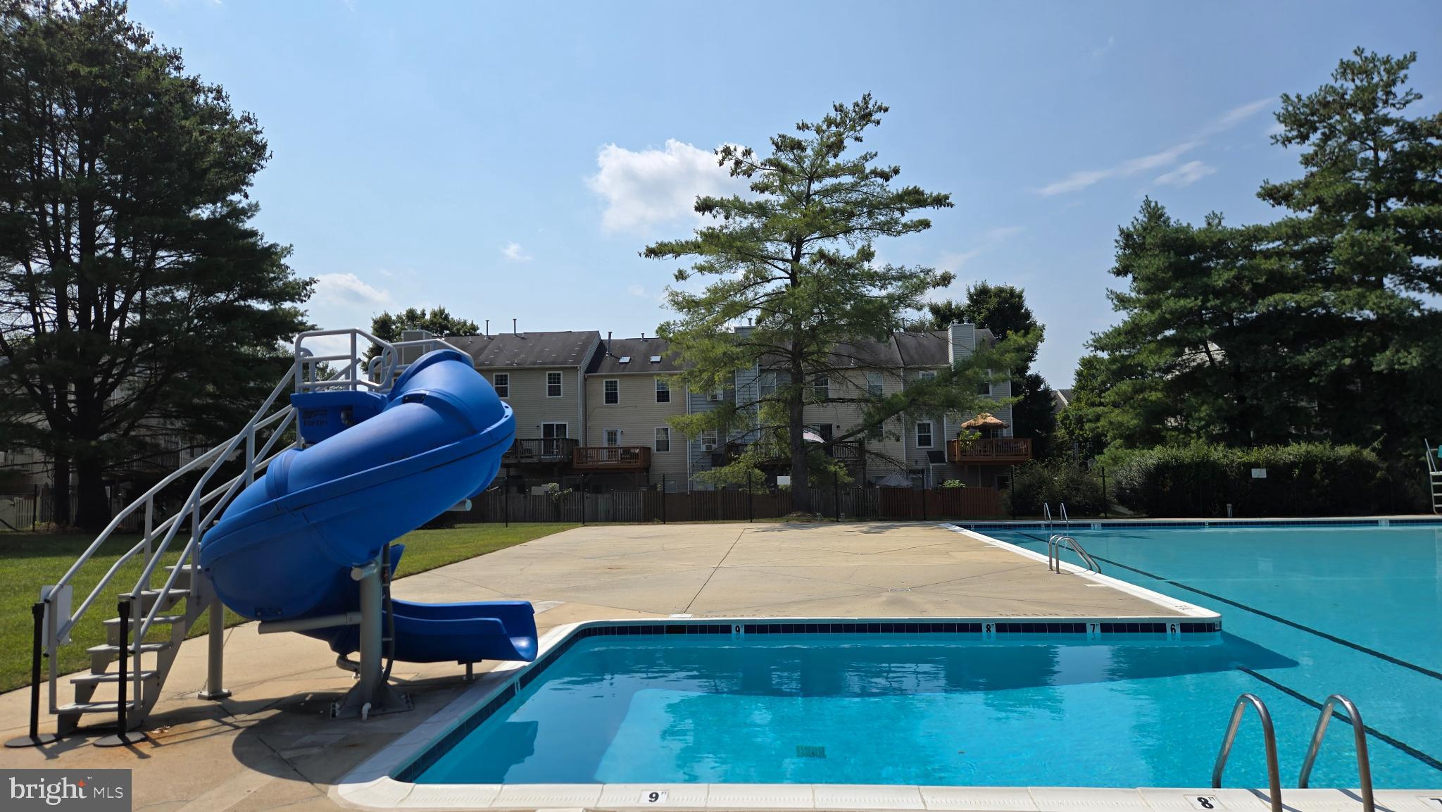 1105 SIMSBURY COURT