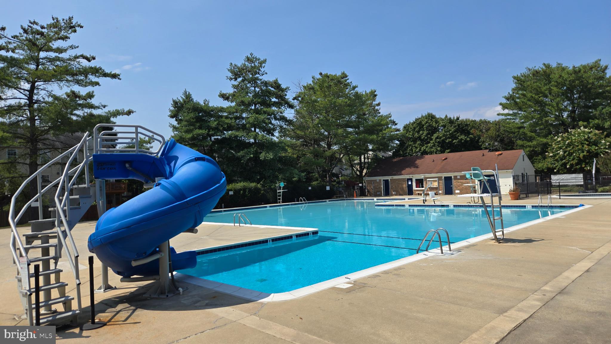 1105 SIMSBURY COURT