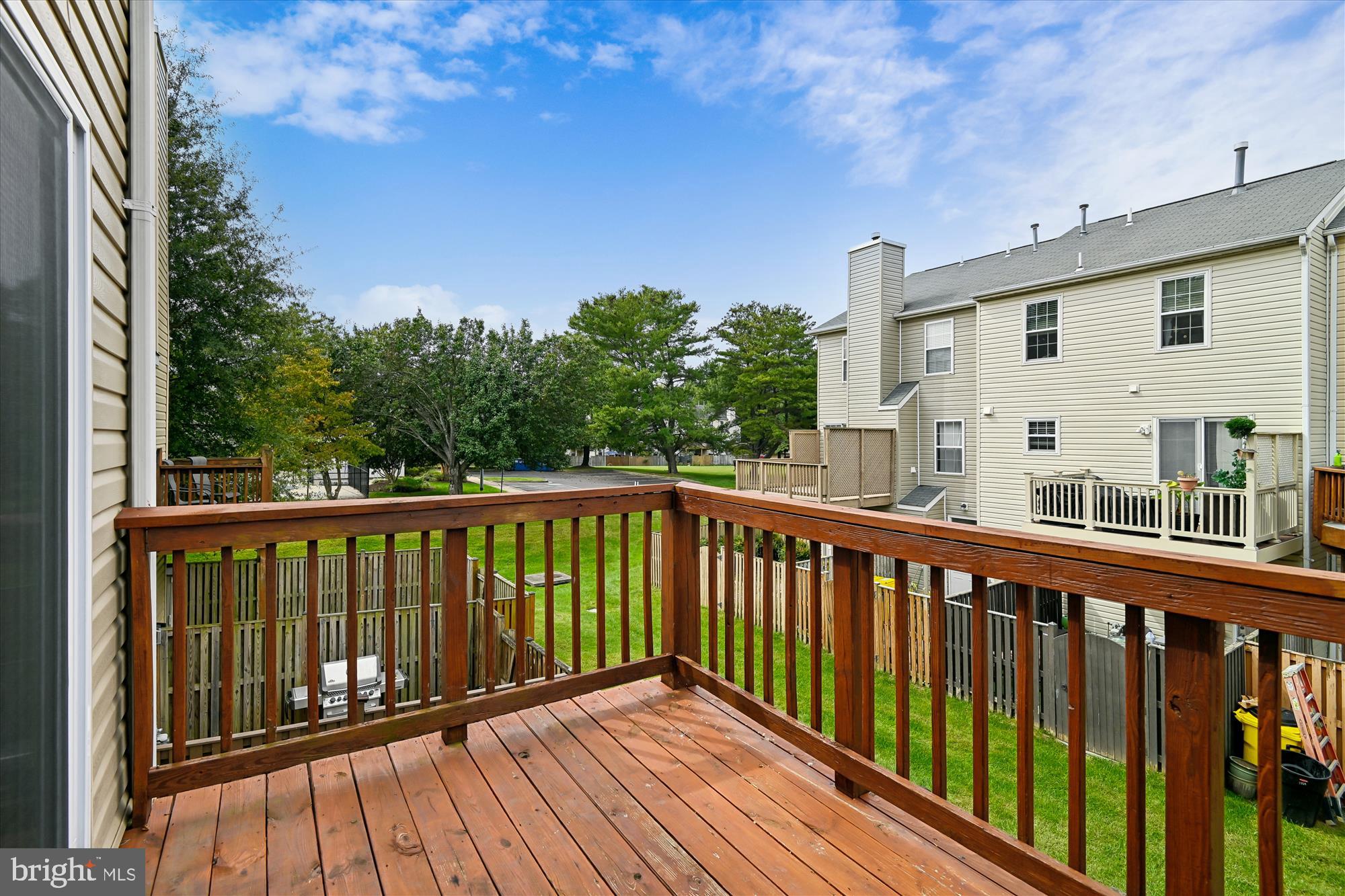 1105 SIMSBURY COURT