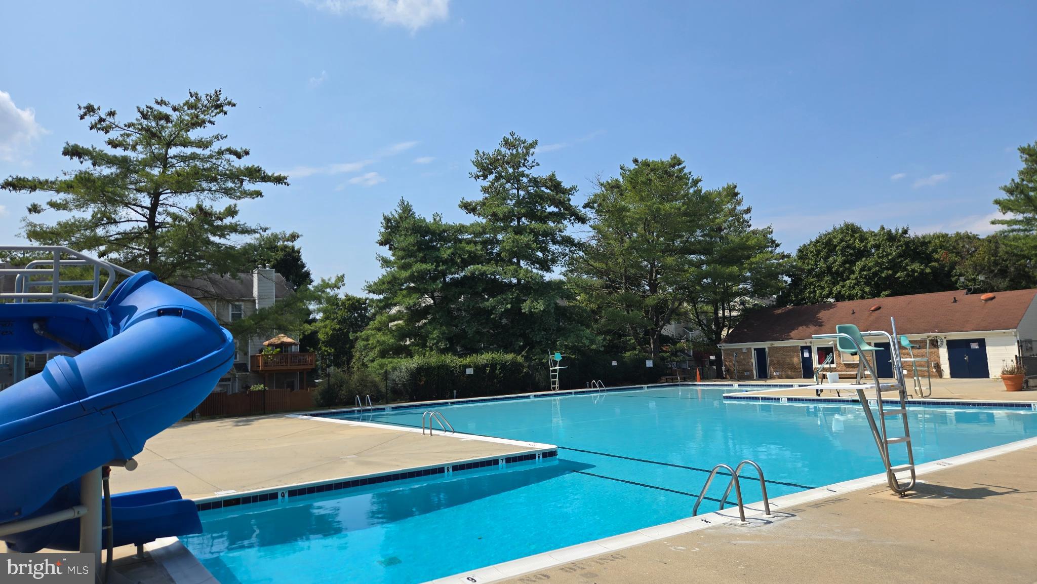 1105 SIMSBURY COURT