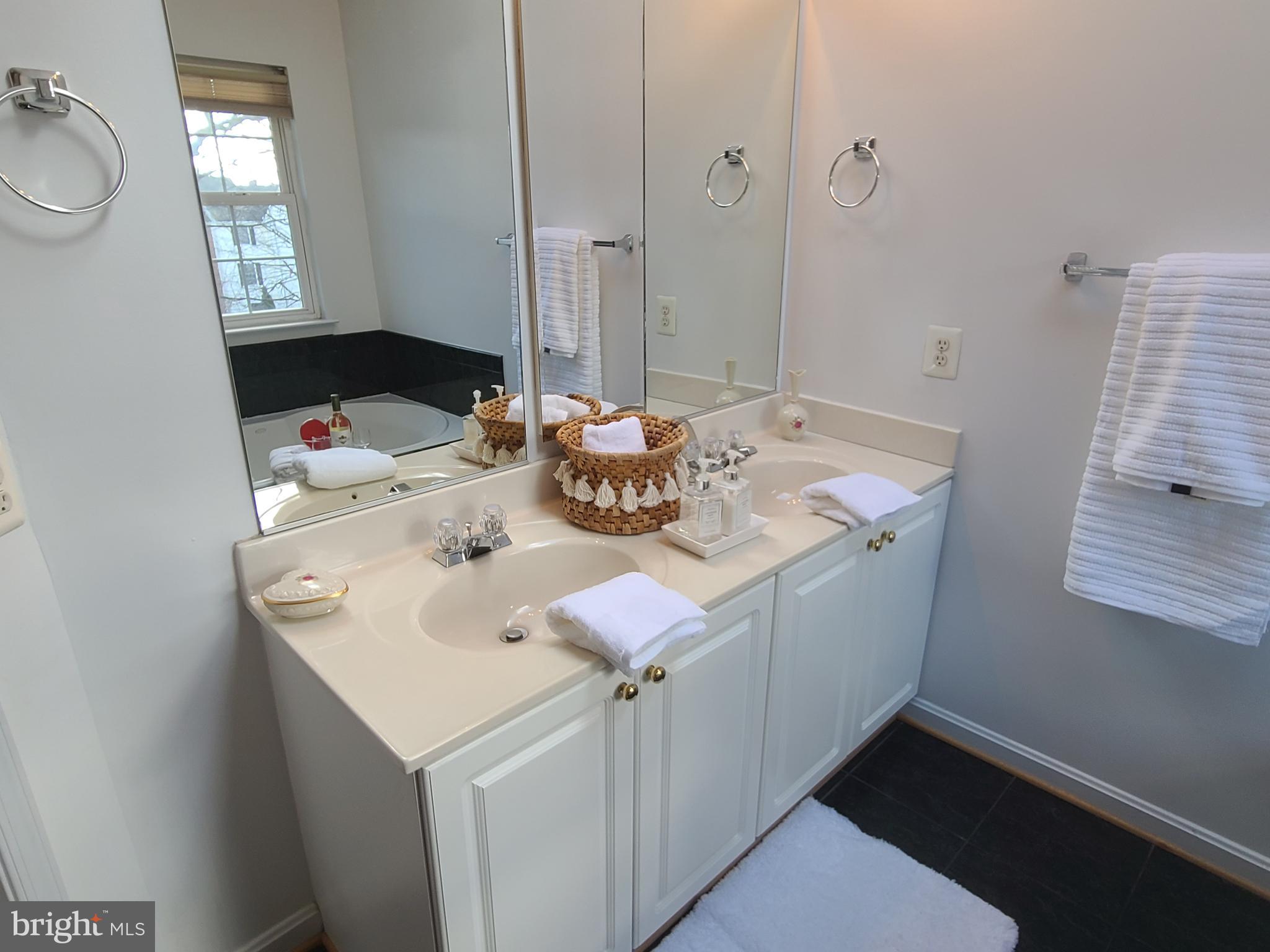 164 TILDEN WAY 164