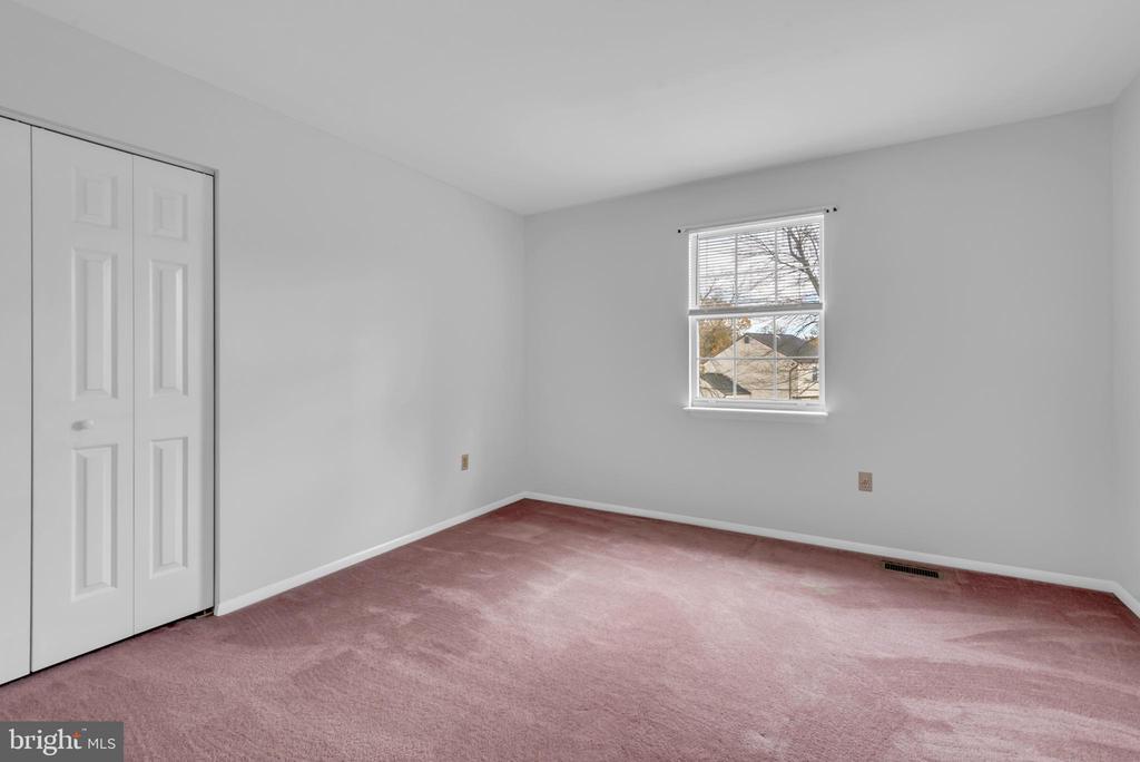 7991 PAULS DRIVE