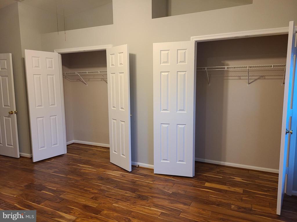 3432 LONDONLEAF LANE