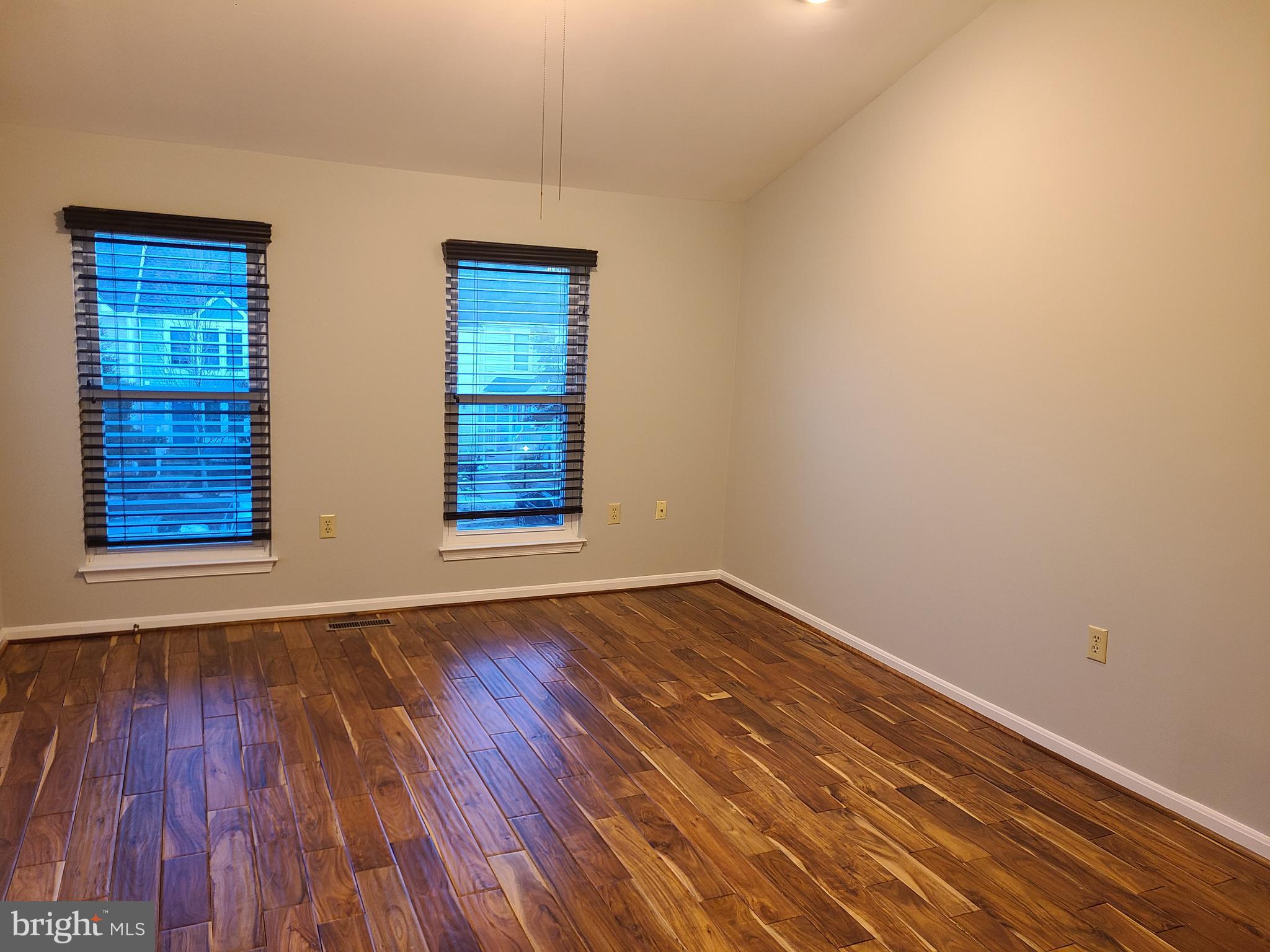 3432 LONDONLEAF LANE