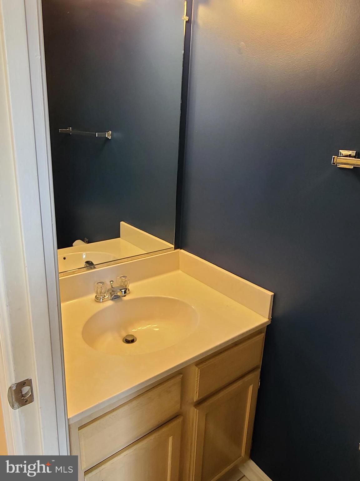 3432 LONDONLEAF LANE