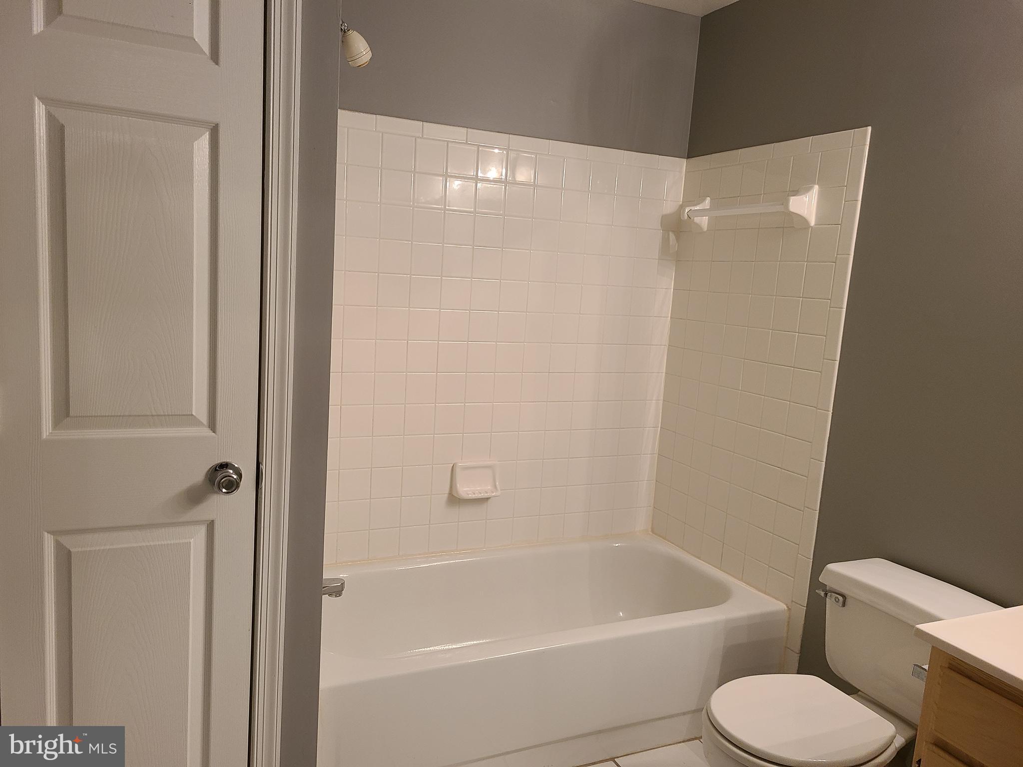 3432 LONDONLEAF LANE