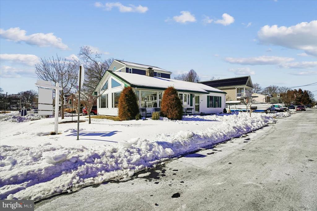 1622 GRANGE ROAD