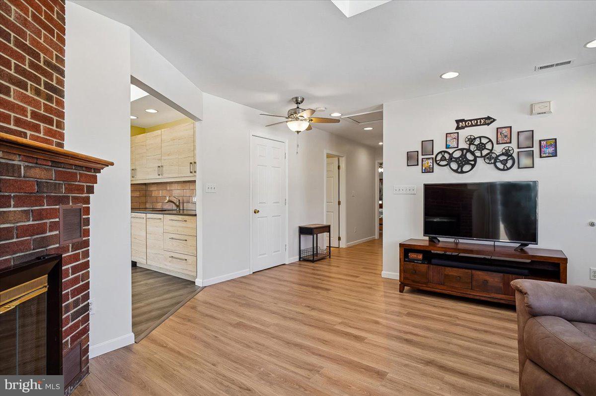 1622 GRANGE ROAD