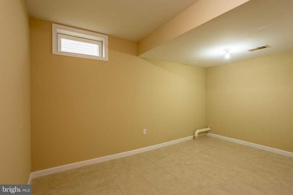 7740 ROTHERHAM DRIVE
